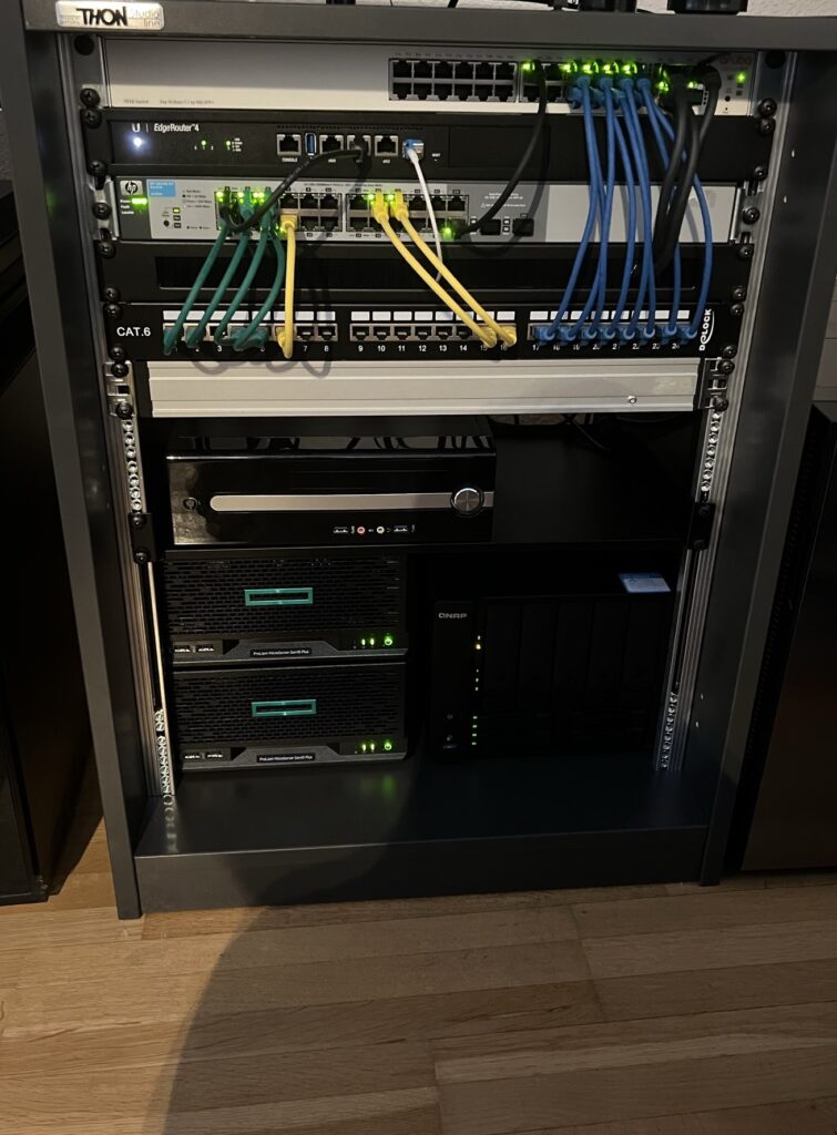 [How-To] Build your own Homelab - Part 1 | souITec